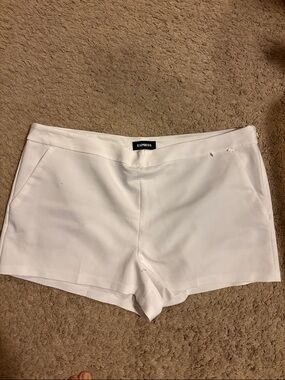 Express White Tailored Bermuda Shorts - Classic Fit